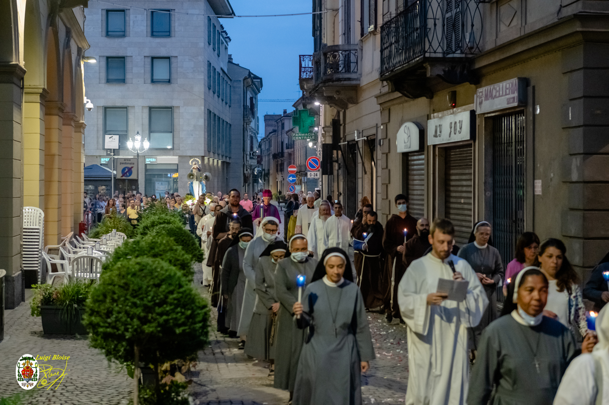 2022_mag_31_TORTONA_Processione-mese-mariano_diocesi_-71
