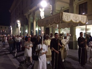 2017_giu_15_tortona_corpus-domini_diocesi_-2