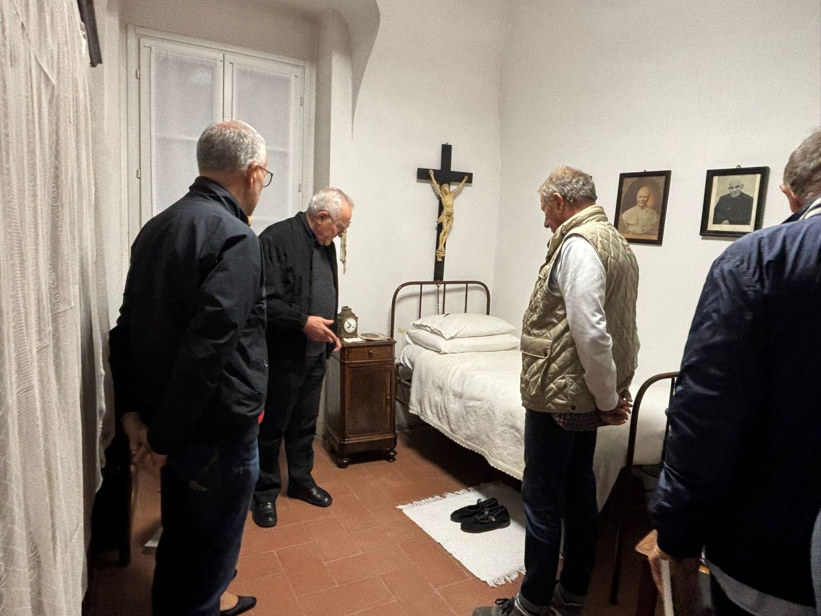 2024_ott_12_ricordo-don-Sterpi-al-Paterno_do_-13