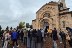 c8dc0801-0e7d-4c91-84c4-aee8f9a662ff