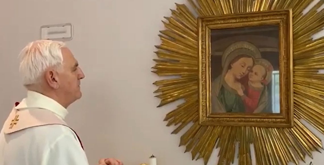 𝐑𝐈𝐂𝐎𝐑𝐃𝐀𝐍𝐃𝐎 𝐃𝐎𝐍 𝐑𝐄𝐍𝐙𝐎 𝐕𝐀𝐍𝐎𝐈 𝐍𝐄𝐋 𝐒𝐔𝐎 𝐒𝐀𝐍𝐓𝐔𝐀𝐑𝐈𝐎: 𝐌𝐄𝐌𝐎𝐑𝐈𝐀 𝐆𝐑𝐀𝐓𝐀