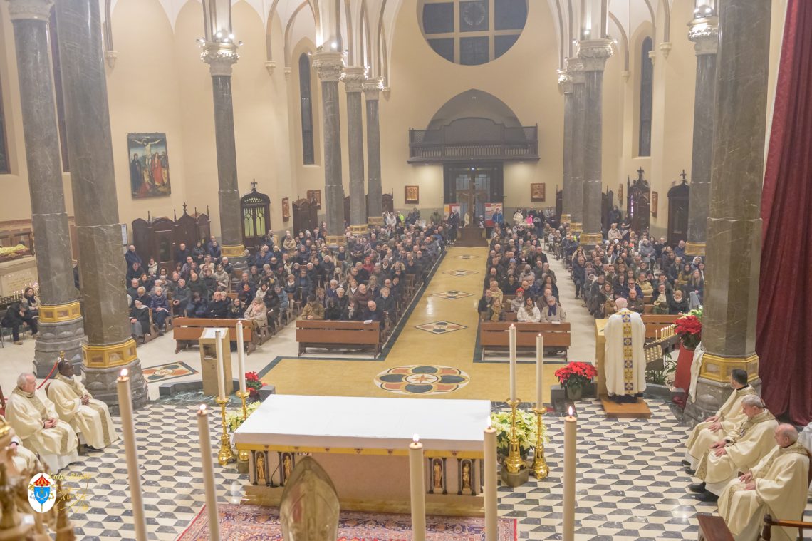 𝐈𝐍 𝐒𝐀𝐍𝐓𝐔𝐀𝐑𝐈𝐎 𝐈𝐋 𝐑𝐈𝐂𝐎𝐑𝐃𝐎 𝐏𝐄𝐑 𝐃𝐎𝐍 𝐑𝐄𝐍𝐙𝐎 𝐕𝐀𝐍𝐎𝐈 𝐍𝐄𝐋𝐋𝐀 𝐒𝐎𝐋𝐄𝐍𝐍𝐈𝐓𝐀’ 𝐃𝐄𝐋𝐋𝐀 𝐌𝐀𝐓𝐄𝐑 𝐃𝐄𝐈