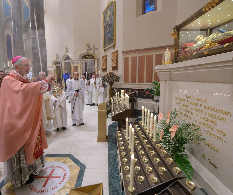 La luce di Don Orione illumina il Santuario con il vescovo Marini